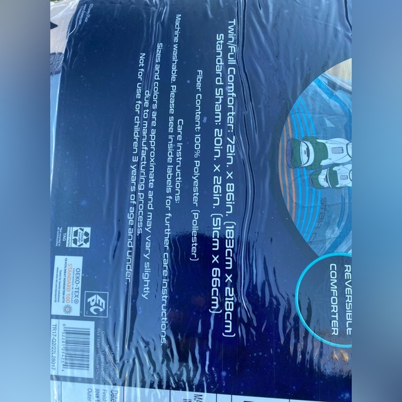 *new in box*Buzz Lightyear Space Kids 2-Pc Twin/Full Reversible Comforter + sham - Picture 4 of 4